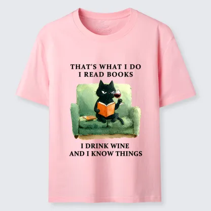 Tokyo-Tiger Cat That Reads And Drinks Classic T-Shirt