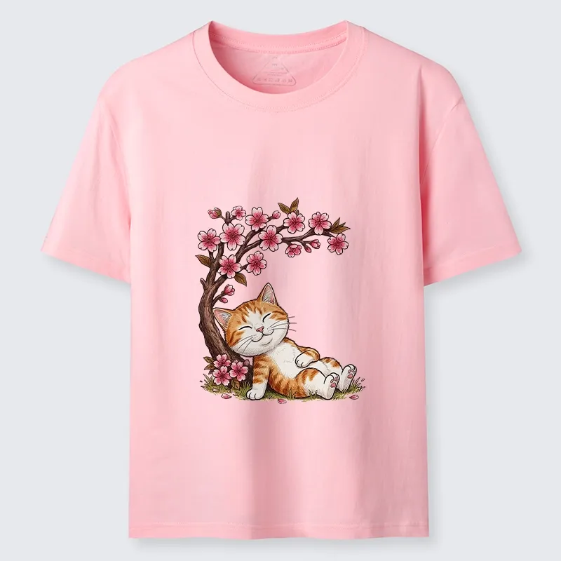 Tokyo-Tiger Cat Sleeps Under Sakura Classic T-Shirt