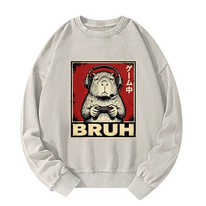 Tokyo-Tiger Funny Capybara Playing Games Washed Sweatshirt