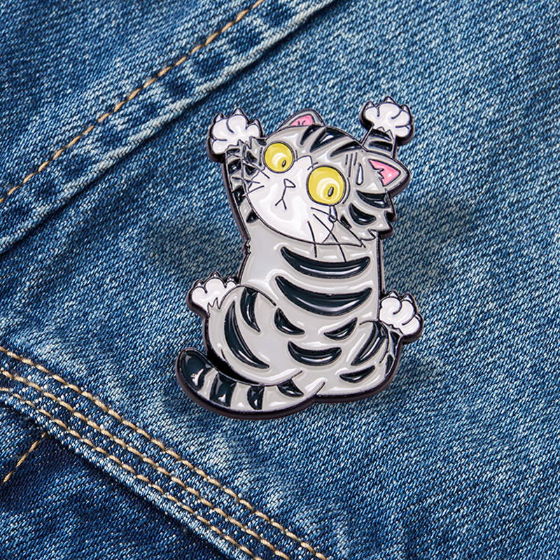 Tokyo-Tiger Funny Embarrassed Cat Pin Sale
