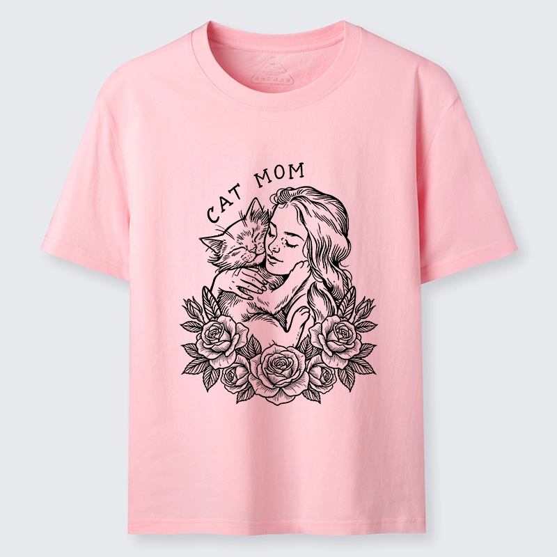 Tokyo-Tiger Cat Mom Cuddling Her Kitten Classic T-Shirt