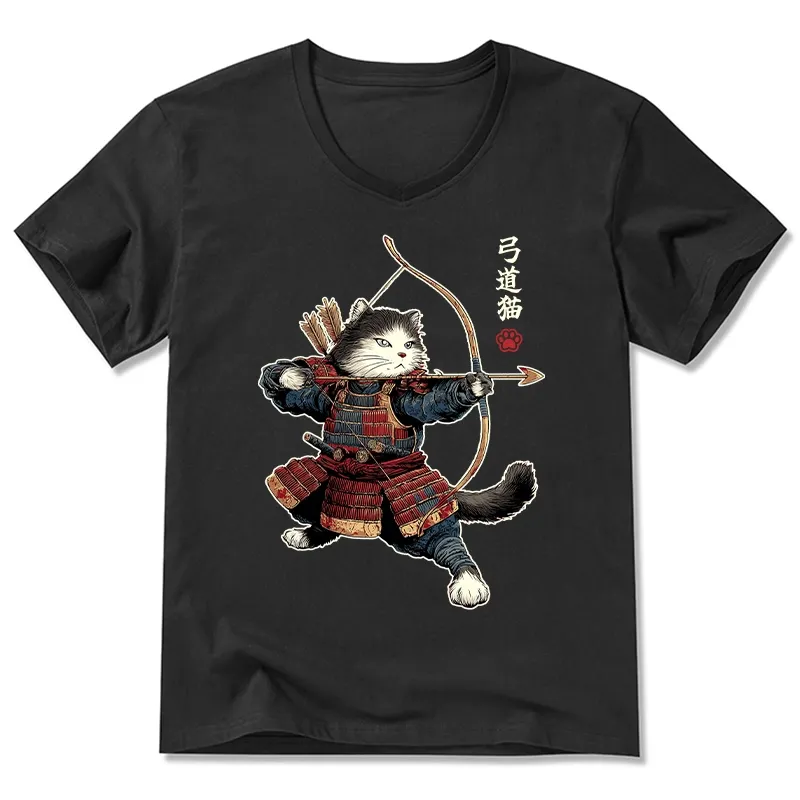 Tokyo-Tiger Kyudo Samurai Cat V-Neck Classic T-Shirt