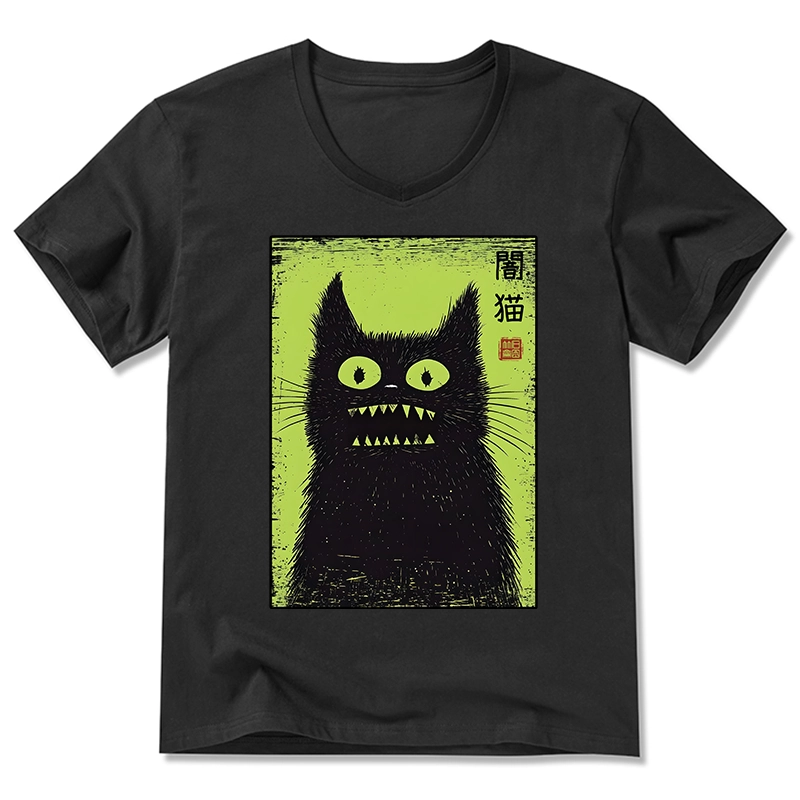 Tokyo-Tiger Spooky Black Cat Japanese V-Neck Classic T-Shirt