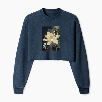 Tokyo-Tiger Lotus Adorned With Golden Specks Washed Crop Sweatshirt