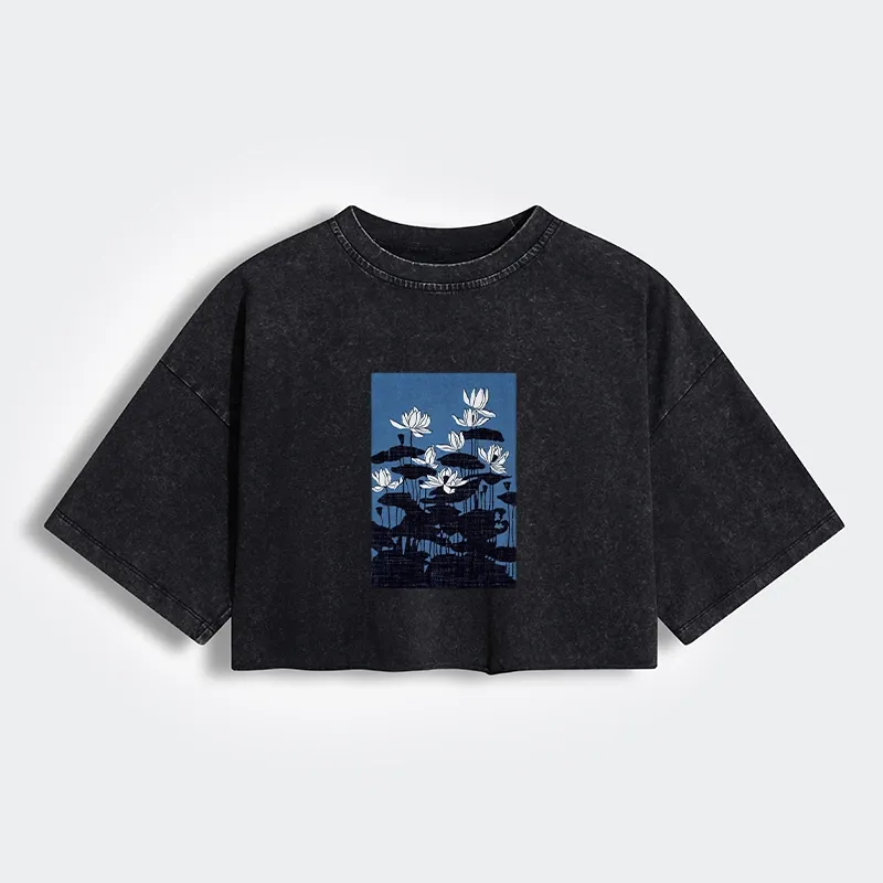 Tokyo-Tiger Blue Lotus Japanese Art Women's Washed Crop T-Shirt