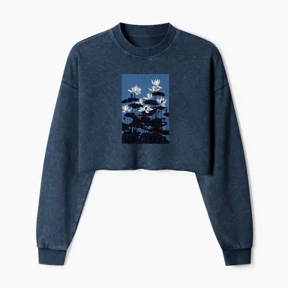 Tokyo-Tiger Blue Lotus Japanese Art Washed Crop Sweatshirt