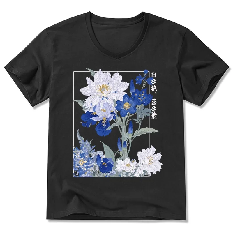 Tokyo-Tiger Blossoms Of The Firmament V-Neck Classic T-Shirt
