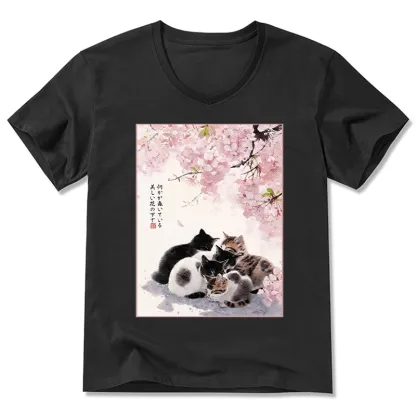 Tokyo-Tiger Cute Cats Sakura Garden V-Neck Classic T-Shirt