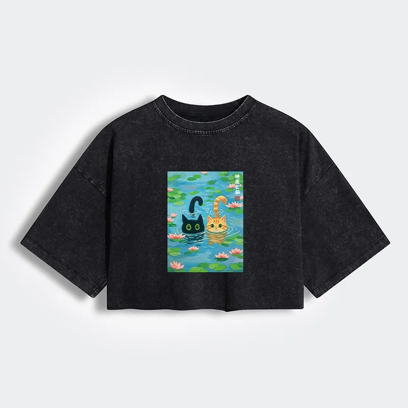 Tokyo-Tiger Cats In The Lotus Pond Women's Washed Crop T-Shirt