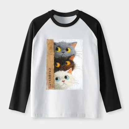 Tokyo-Tiger Three Cute Cats Watch You Raglan Long Sleeve T-shirt