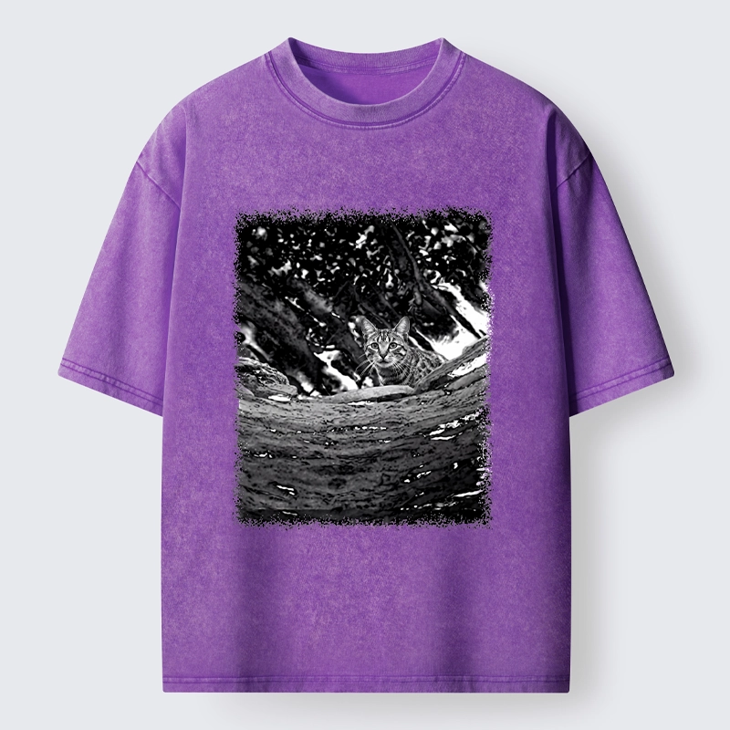 Tokyo-Tiger Vintage Style Tabby Cat Portrait Washed T-Shirt