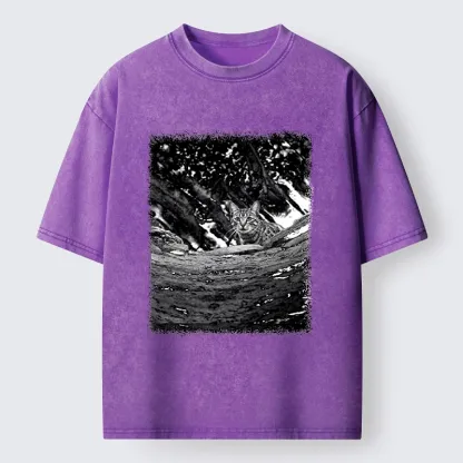 Tokyo-Tiger Vintage Style Tabby Cat Portrait Washed T-Shirt