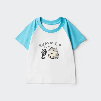Tokyo-Tiger Summer Cat Chills With A Fan Kids Raglan T-shirt