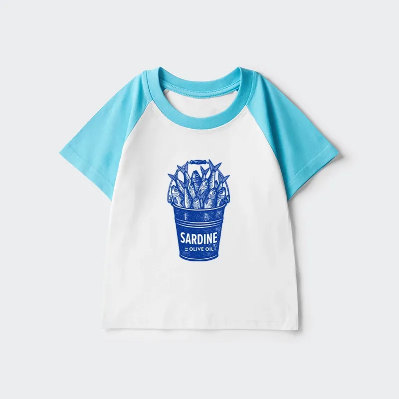 Tokyo-Tiger Vintage Bucket Full Of Fresh Sardines Kids Raglan T-shirt