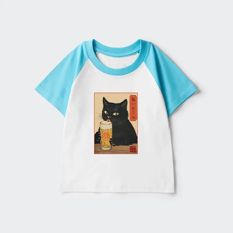 Tokyo-Tiger Cat Holding A Glass Of Beer Kids Raglan T-shirt