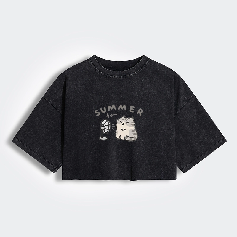 Tokyo-Tiger Summer Cat Chills With A Fan Women's Washed Crop T-Shirt