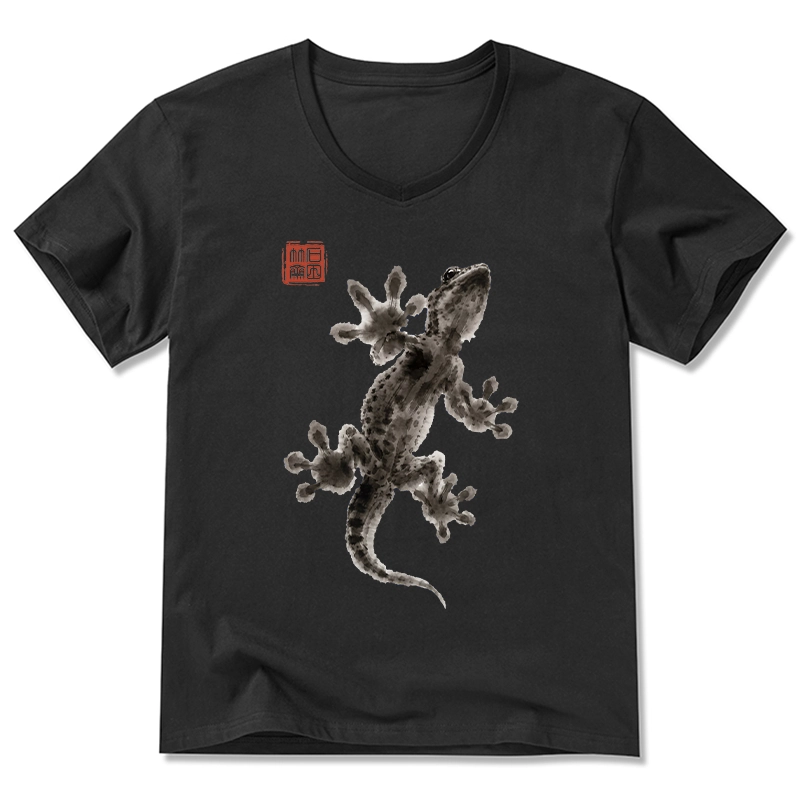 Tokyo-Tiger Minimal Asian Ink Brush Gecko Vibe V-Neck Classic T-Shirt