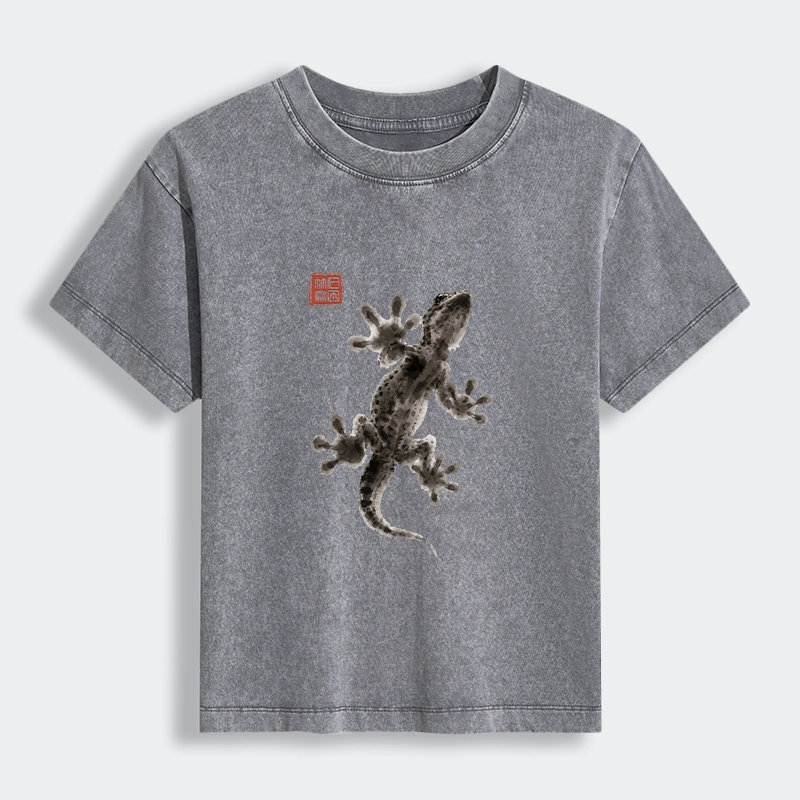 Tokyo-Tiger Minimal Asian Ink Brush Gecko Vibe Women's Washed T-shirt