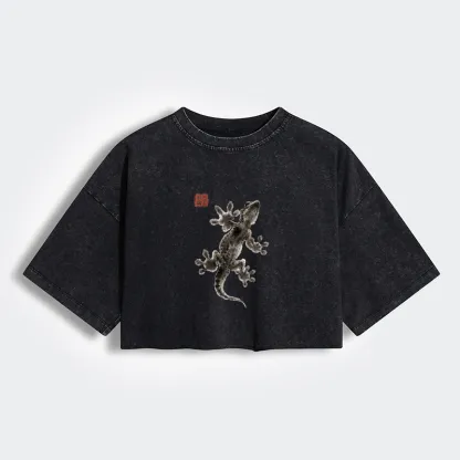Tokyo-Tiger Minimal Asian Ink Brush Gecko Vibe Women's Washed Crop T-Shirt