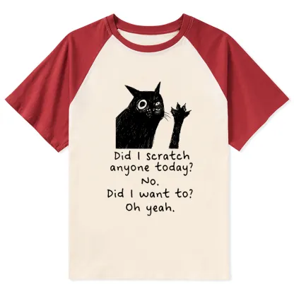 Tokyo-Tiger Black Cat Scratches People Raglan T-shirt
