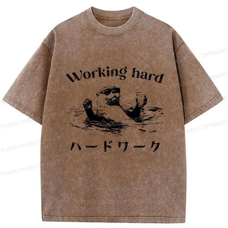 Tokyo-Tiger Funny Working Hard Otter Washed T-Shirt