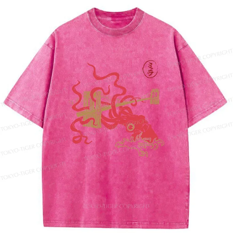 Tokyo-Tiger Giant Octopus Brooklyn Bridge Washed T-Shirt