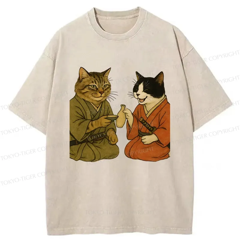 Tokyo-Tiger Cat Tasting Sake Washed T-Shirt
