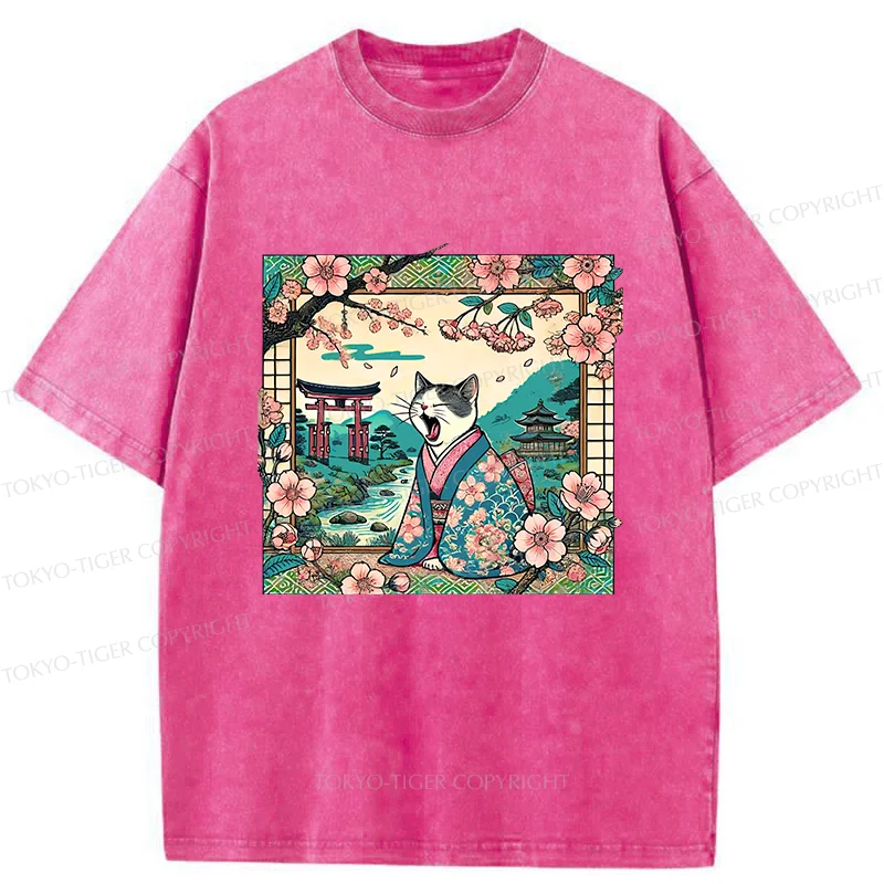 Tokyo-Tiger Yawning Cat Washed T-Shirt