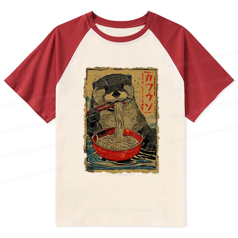 Tokyo-Tiger Otter Eating Ramen Japan Raglan T-shirt