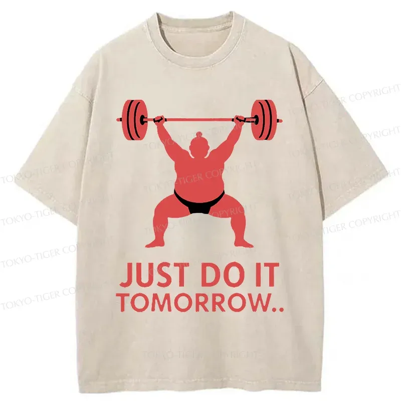 Tokyo-Tiger Sumo Wrestler Lifting Weights Washed T-Shirt