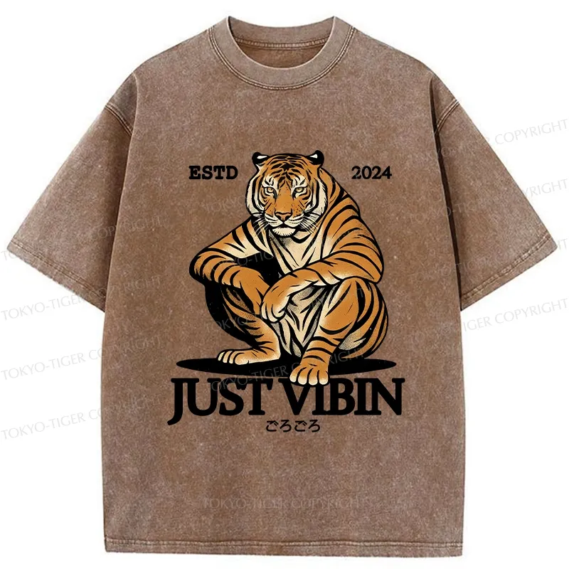 Tokyo-Tiger Sitting Tiger Washed T-Shirt