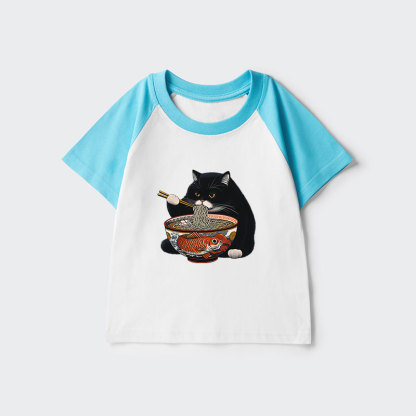Tokyo-Tiger Fat Cat Eating Ramen Kids Raglan T-shirt