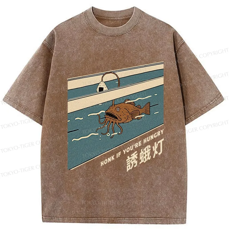 Tokyo-Tiger Moth-attracting Lamp Washed T-Shirt