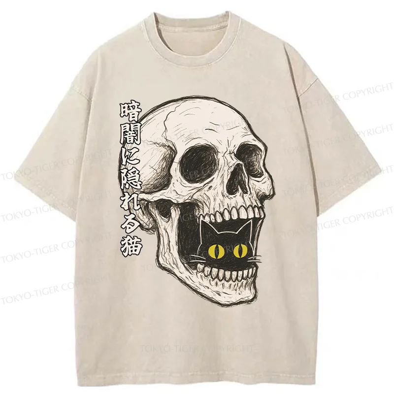 Tokyo-Tiger Cat Hiding In The Skull Washed T-Shirt