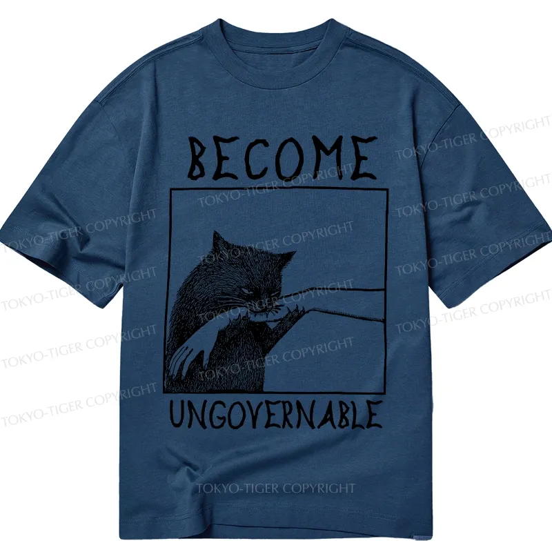 Tokyo-Tiger Cat Biting Arm Classic T-Shirt