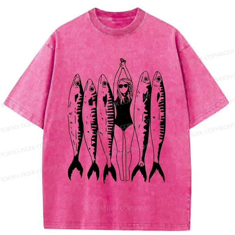 Tokyo-Tiger Swimming People And Fish Washed T-Shirt
