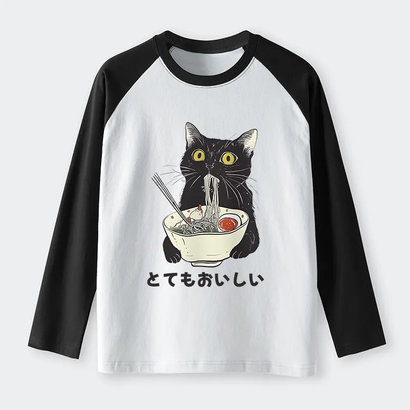 Tokyo-Tiger Cats Eat Ramen Noodles Raglan Long Sleeve T-shirt