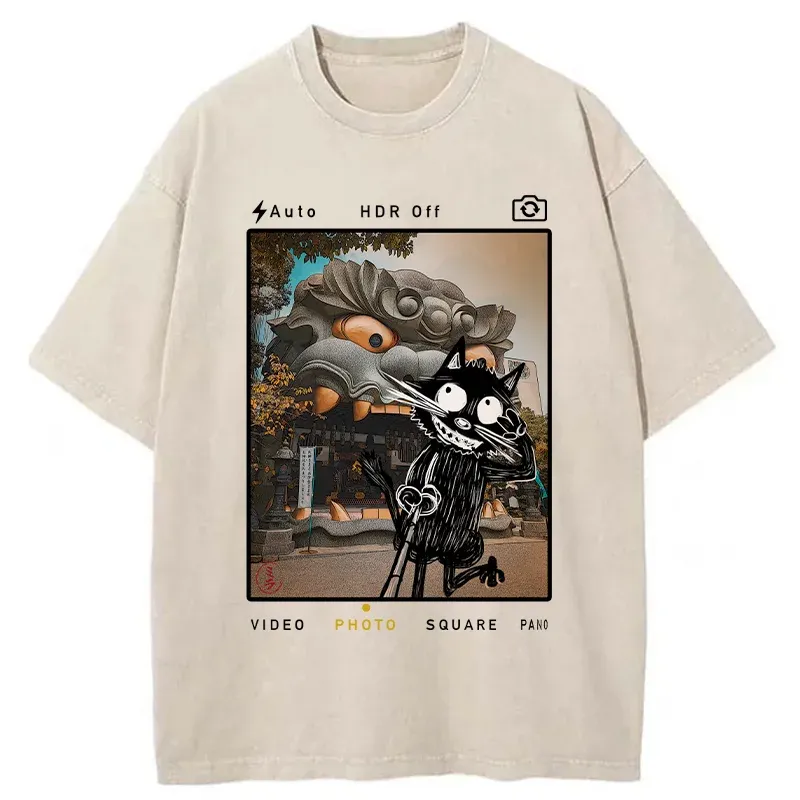 Tokyo-Tiger Cat Travel The Lion Hall Washed T-Shirt