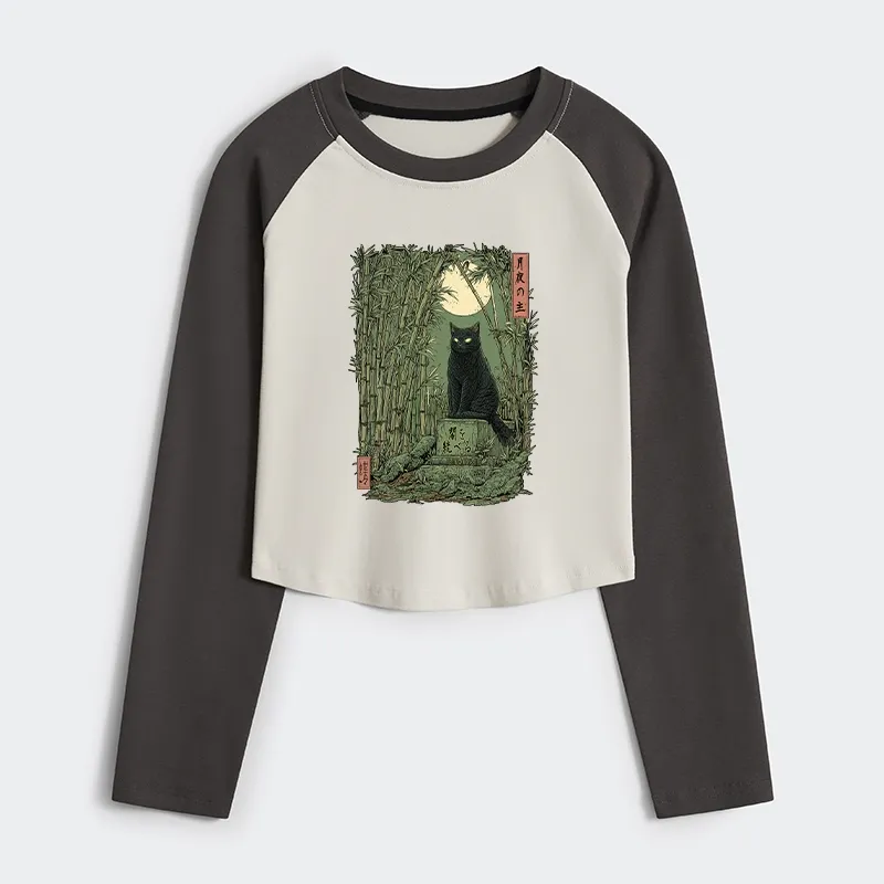 Tokyo-Tiger Black Cat In The Bamboo Forest Women's Crop Raglan T-Shirt