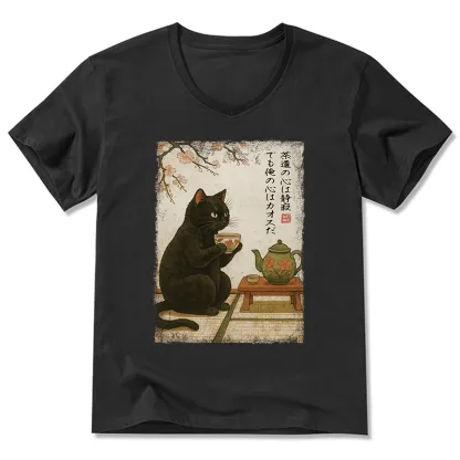 Tokyo-Tiger Tea Time With A Black Cat V-Neck Classic T-Shirt