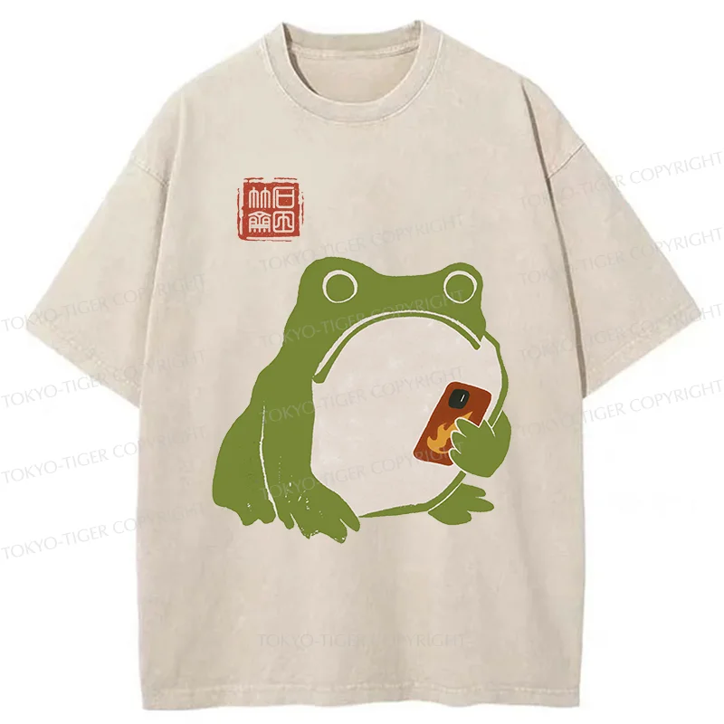 Tokyo-Tiger Frog Playing With Mobile Phone Washed T-Shirt