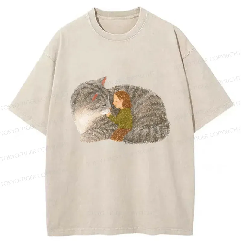 Tokyo-Tiger Girl Hugging Cat Washed T-Shirt