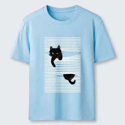 Tokyo-Tiger Cat Scratching Curtain Classic T-Shirt