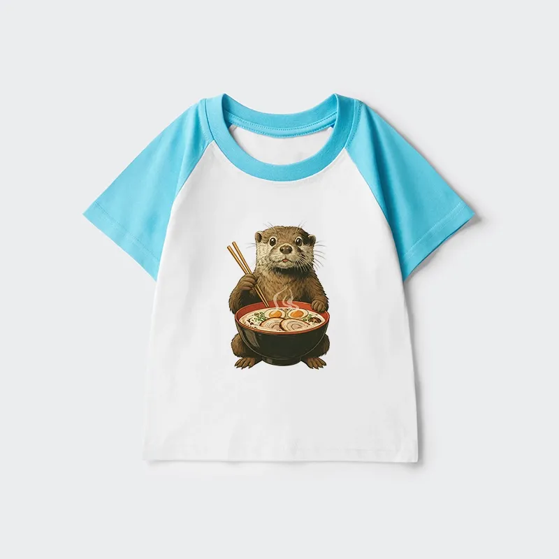 Tokyo-Tiger Japanese Otter Eating Ramen Kids Raglan T-shirt