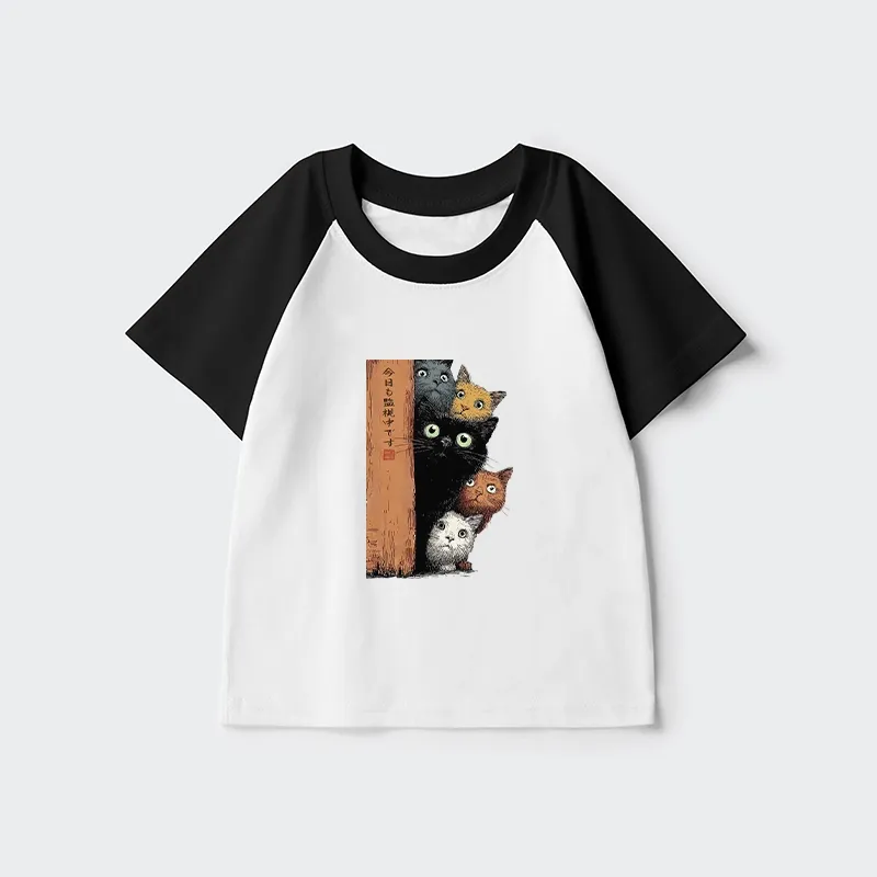 Tokyo-Tiger Five Cats Are Watching You Kids Raglan T-shirt