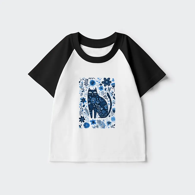 Tokyo-Tiger A Cat Among Flowers Kids Raglan T-shirt