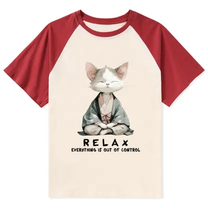 Tokyo-Tiger Zen Cat Relaxation，Everything's Out Of Control Raglan T-shirt