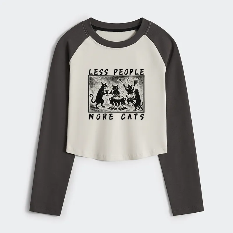 Tokyo-Tiger Cat Sacrifice Ceremony Women's Crop Raglan T-Shirt