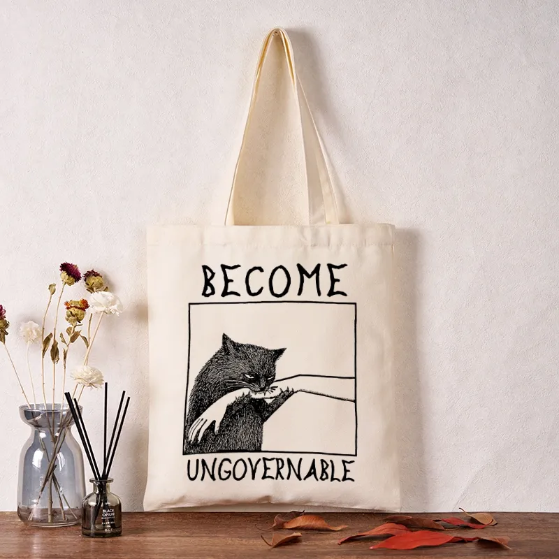 Tokyo-Tiger Cat Biting Arm Tote Bag