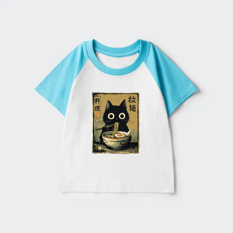 Tokyo-Tiger Cute Black Cat Eating Ramen Japan Kids Raglan T-shirt
